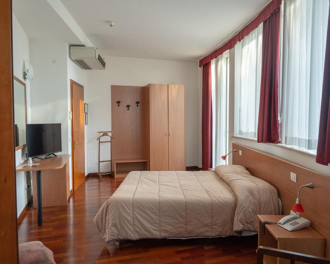 Hotel All'Oasi Paese Εξωτερικό φωτογραφία