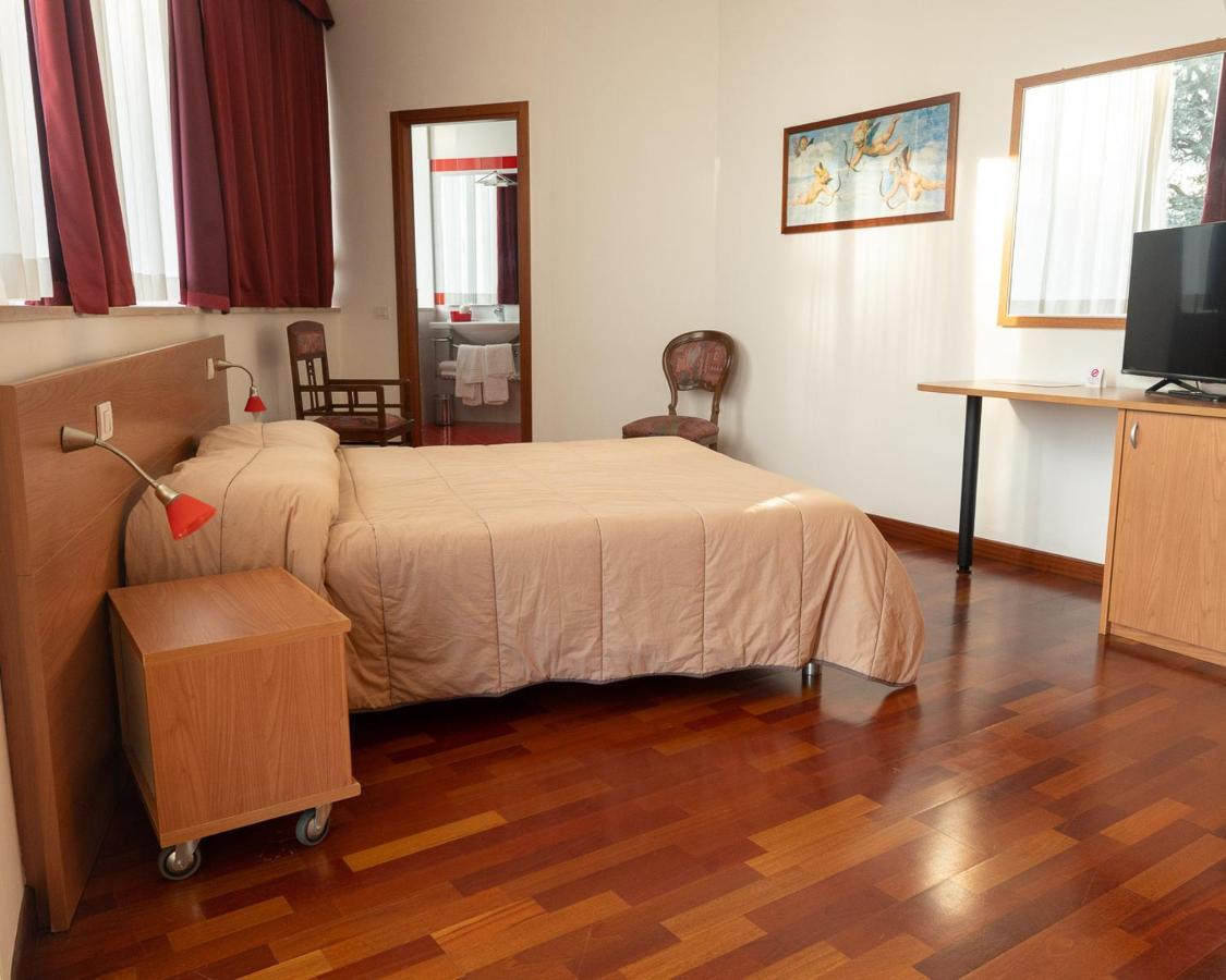 Hotel All'Oasi Paese Εξωτερικό φωτογραφία